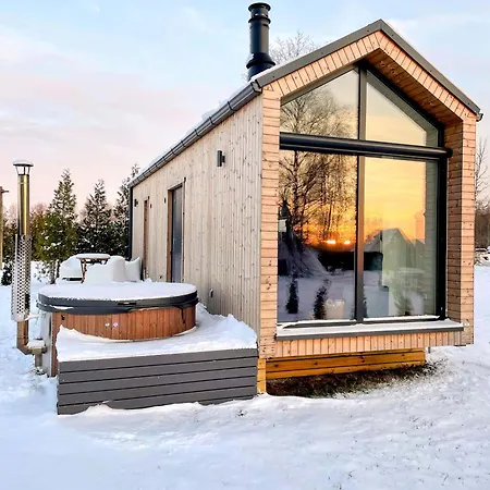 Eco With A Hot Tub And Sauna Tatil Evi Pärnu