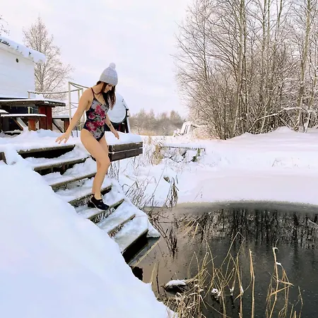 Eco With A Hot Tub And Sauna