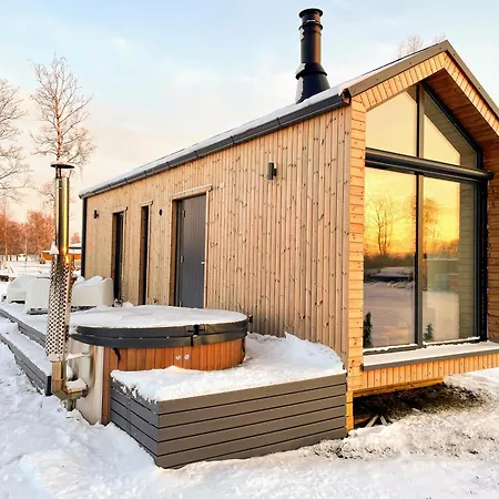 Eco With A Hot Tub And Sauna Parnu
