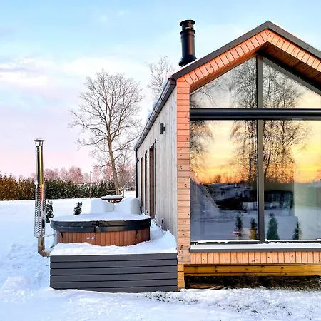Eco With A Hot Tub And Sauna * Parnu