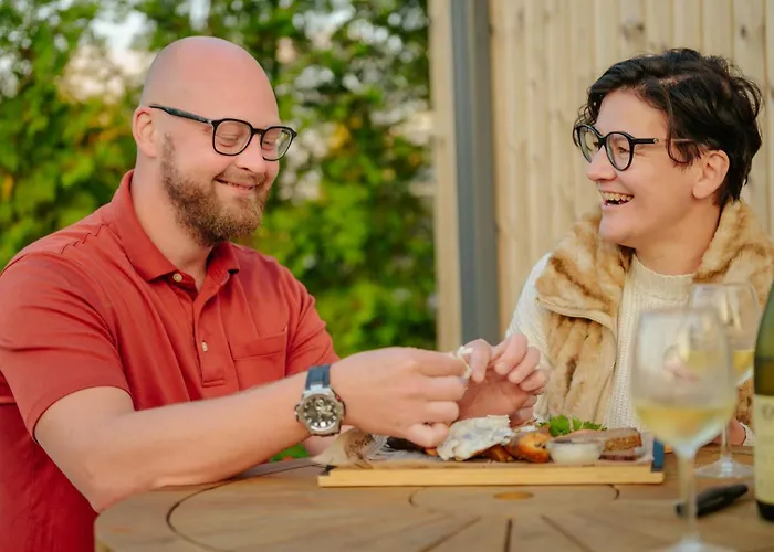 Holiday home Eco With A Hot Tub And Sauna *